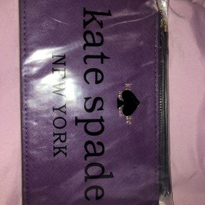 Kate Spade wristlet new In package